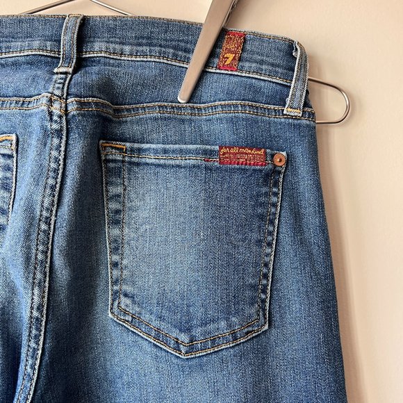 Gently Worn, but Lovingly Cared For, 7 For All Mankind the Skinny Jeans - Picture 11 of 13